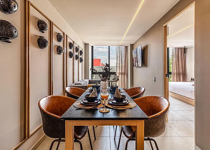 Apartahotel Kukun Tonala 121 Roma 4*