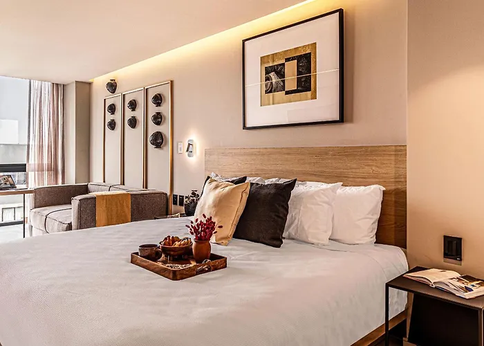 Apartahotel Kukun Tonala 121 Roma 4*